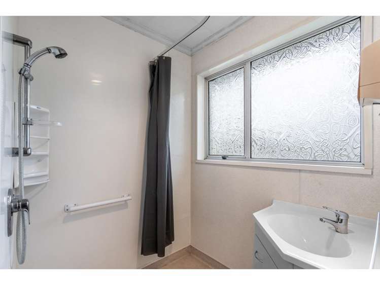 151 Main Street Mataura_8