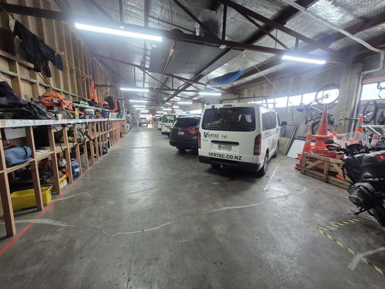 2/31 Johnsonville Road Johnsonville_5