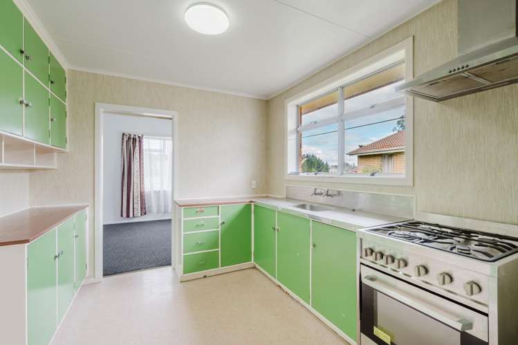 8 Emerald Place Chartwell_13