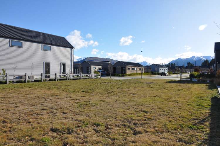 20 Glen Dene Crescent Wanaka_0