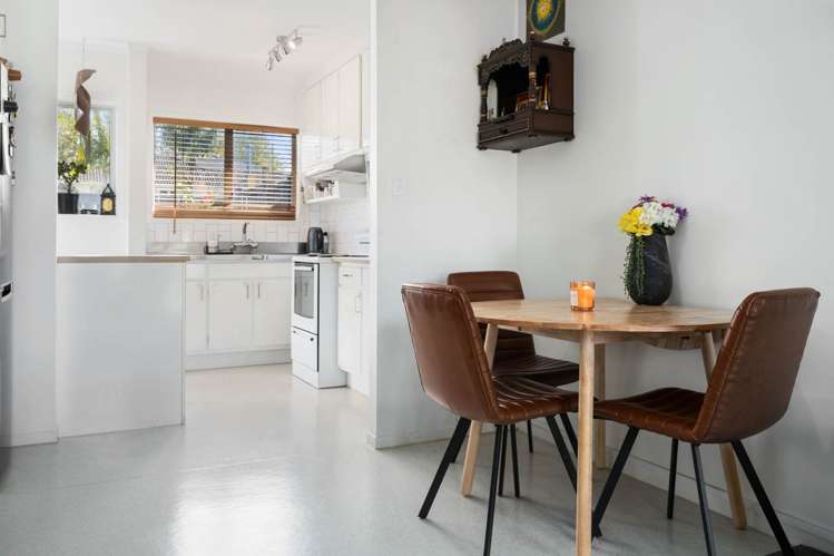 5/1 Ribblesdale Road Henderson_5