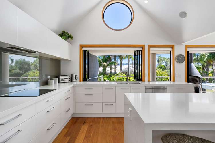 6 Vista Paku Pauanui_8