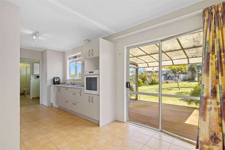11 Sarona Avenue Glen Eden_3