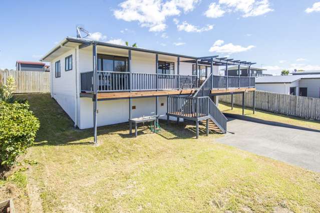 1332b Papamoa Beach Road Papamoa_2