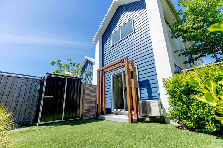 7/10 Riccarton Road_0