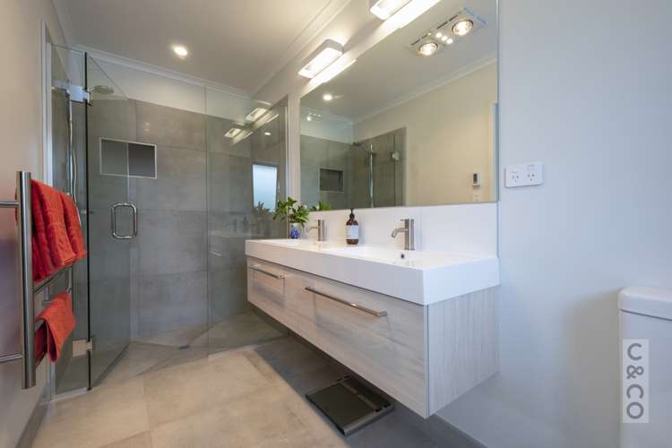 5 Munford Lane Riverhead_33