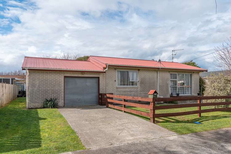 4a Costley Street Carterton_11