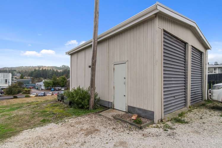 12 Meade Street Whakarewarewa_10