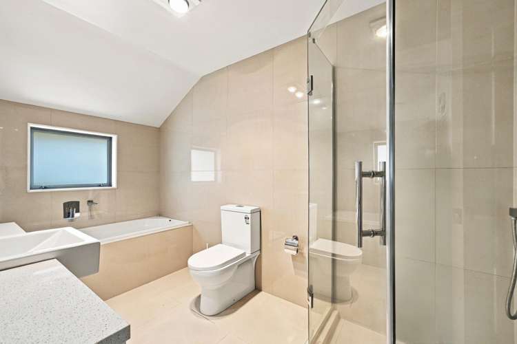 3 Crestview Rise Papakura_16