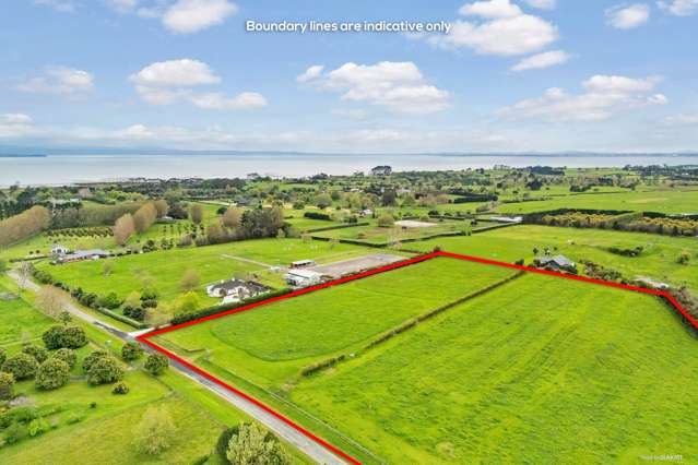COASTAL LIFESTYLE LIVING - 4.2040HA