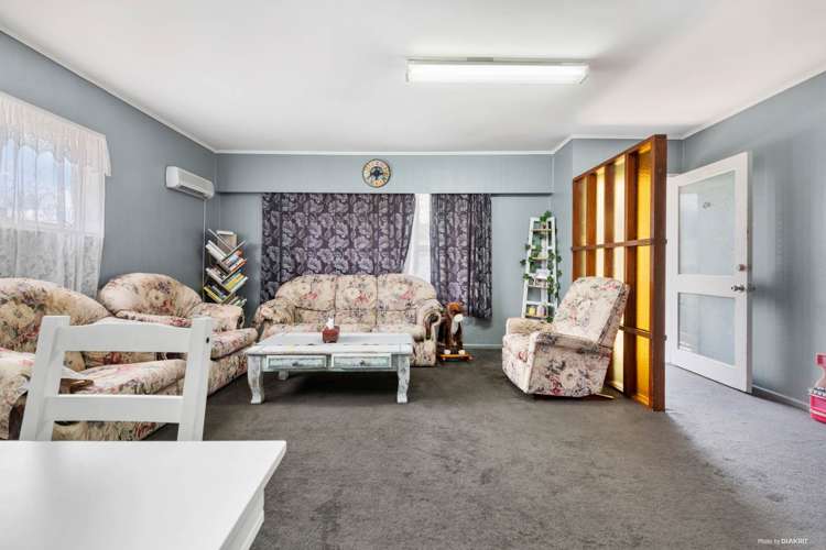 2/9 Commissariat Road Mount Wellington_4