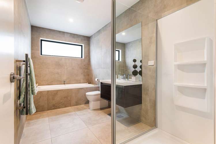 13 Kuku Avenue Red Beach_17