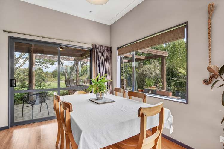 335 Old Coach Road Upper Moutere_10