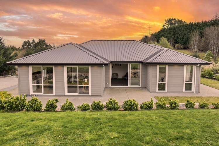 16 Redwoods Lane Helensburgh_29