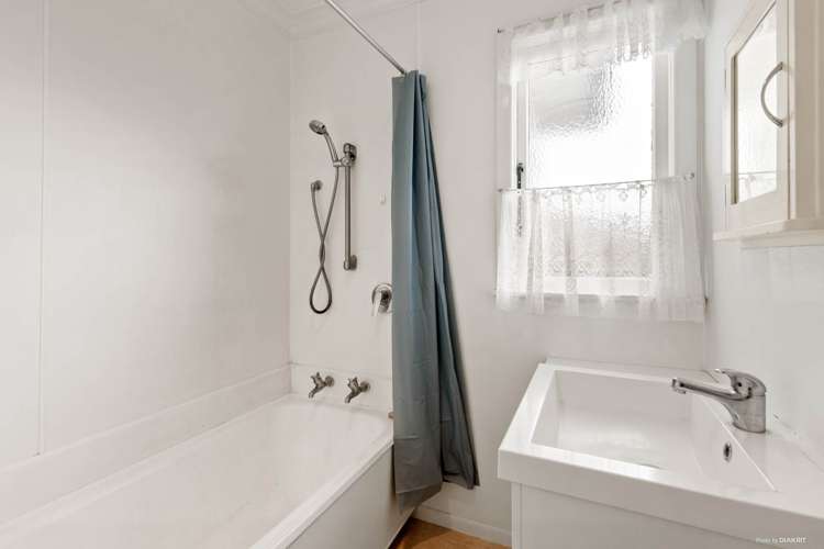 73 Harris Street Pukekohe_12