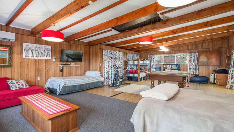 155f Okere Road Okere Falls_11