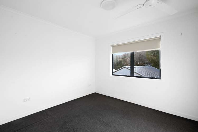 3 Chevalier Court 809 Heaphy Tce 1055_6