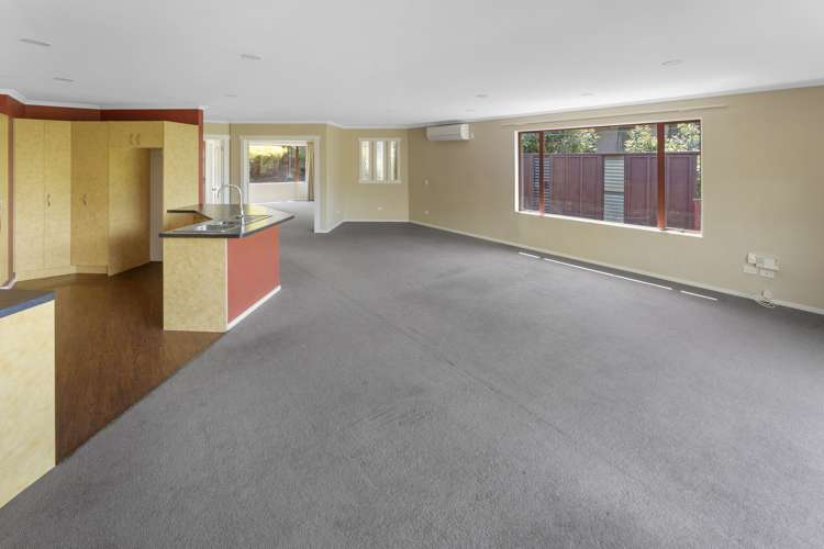 58 Washbourn Drive Richmond_8