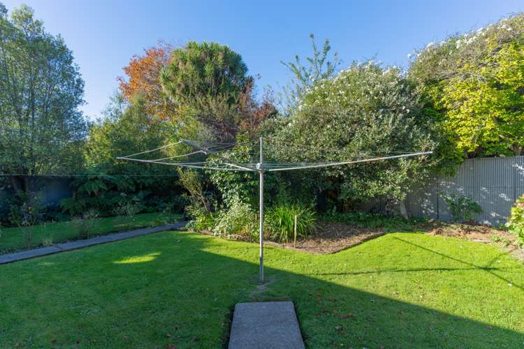 28a Birdwood Avenue Beckenham_16