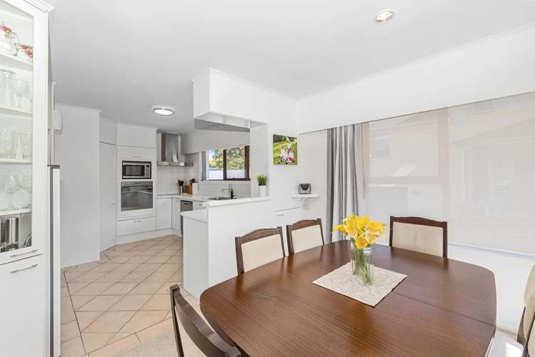 133 Tiroroa Avenue Te Atatu South_5