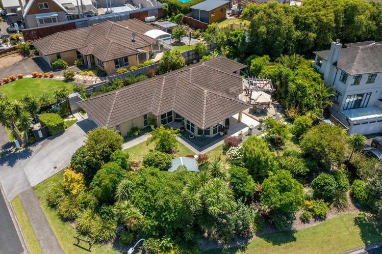 2 Commodore Court Gulf Harbour_5