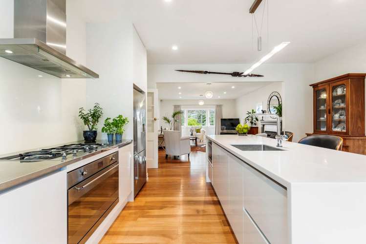 44 Vale Road Saint Heliers_12