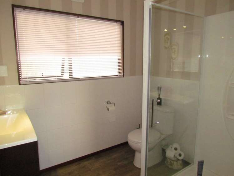 5 Craig Place Alexandra_15