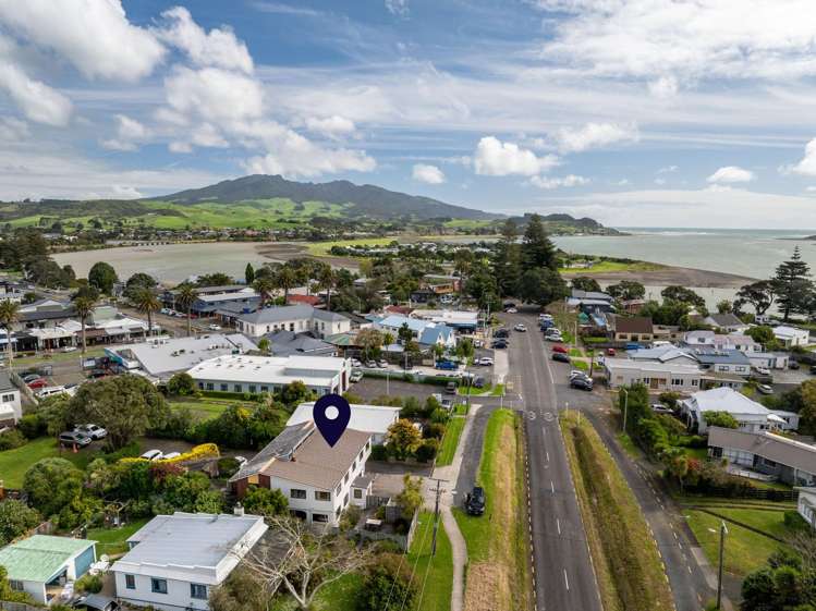 13 Wallis Street Raglan_5