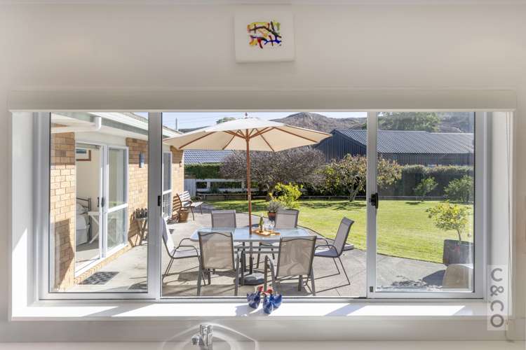 2 Applemoors Way Riverhead_23