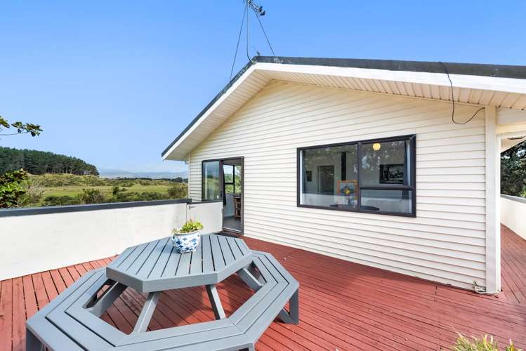 19 Colenso Place ōtaki Beach_12