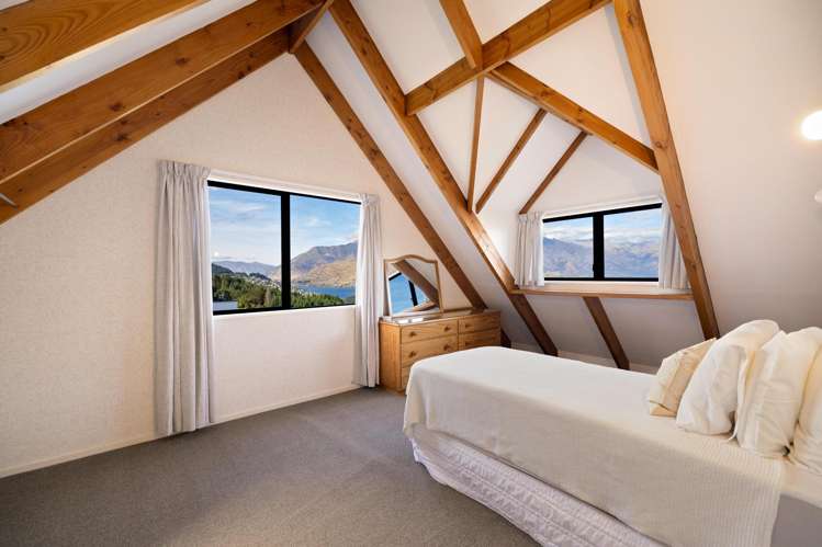 1 Von Place Fernhill/Sunshine Bay_28