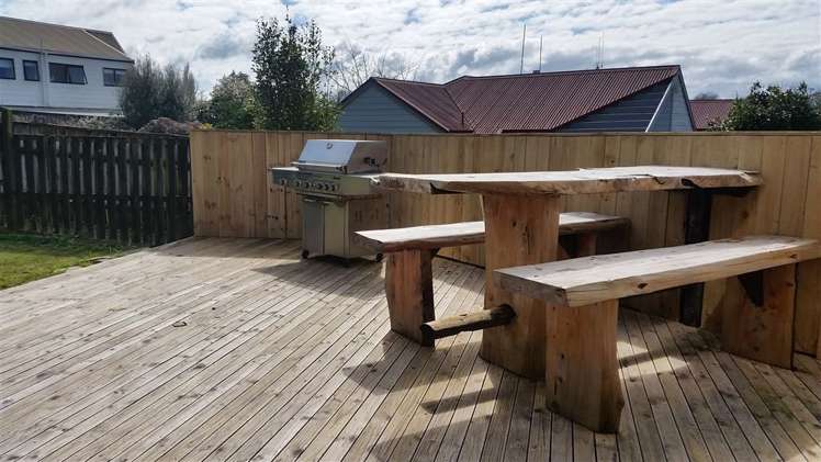 7 Drayton Place Leamington_21