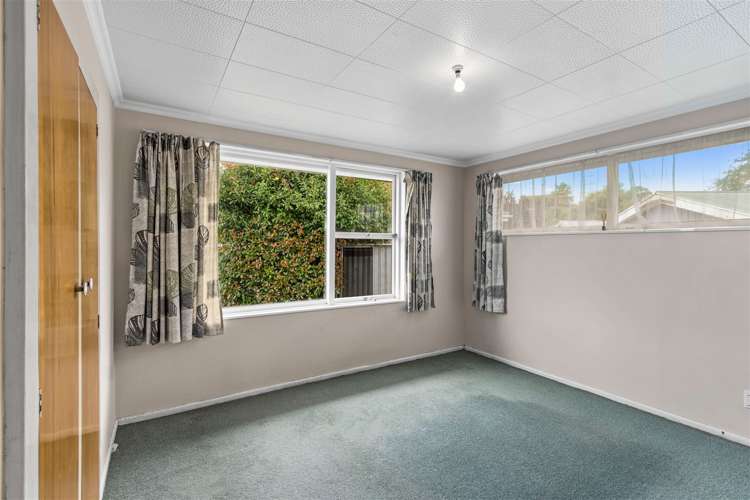 4 Davidson Crescent Hornby_5