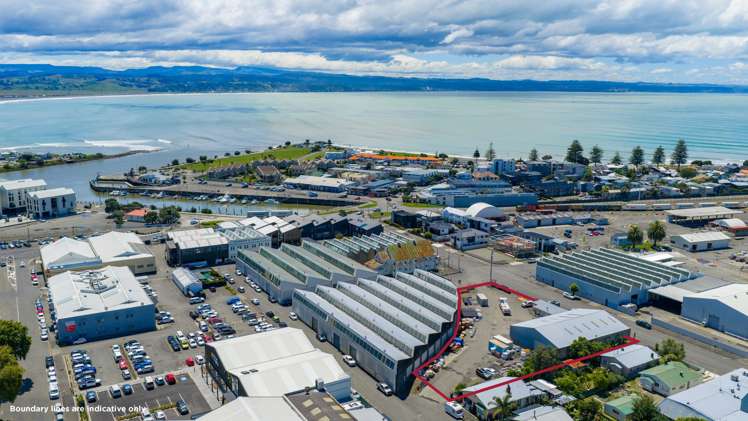 24 Coronation Street_0