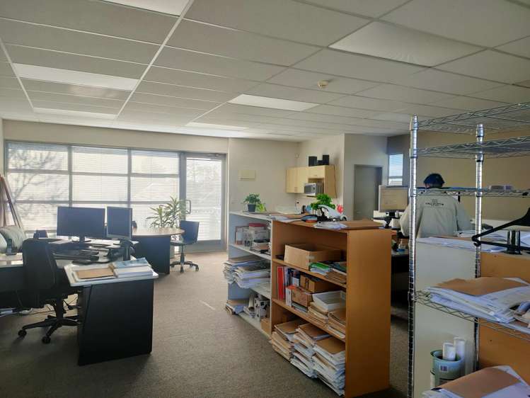 4/41 Sir William Pickering Drive Burnside_1