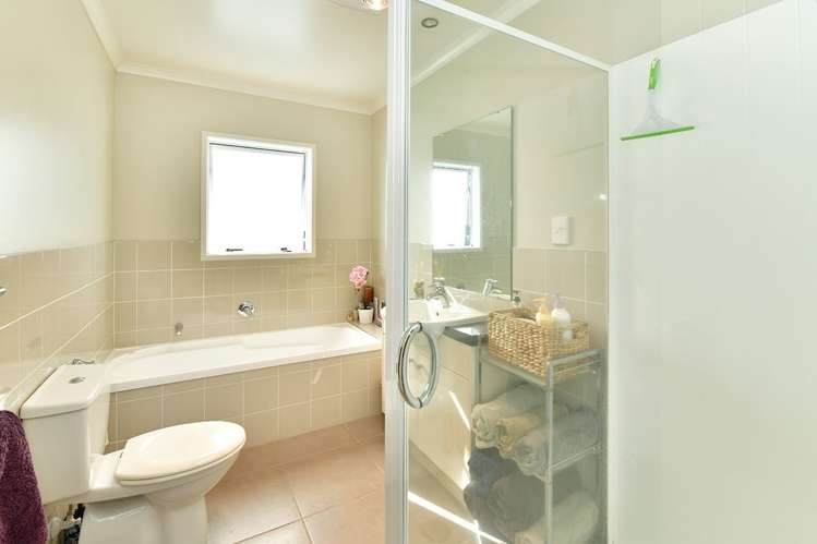 7 Cape Cod Drive Gulf Harbour_13