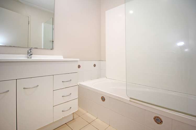 42 Chapel Road Flat Bush_8