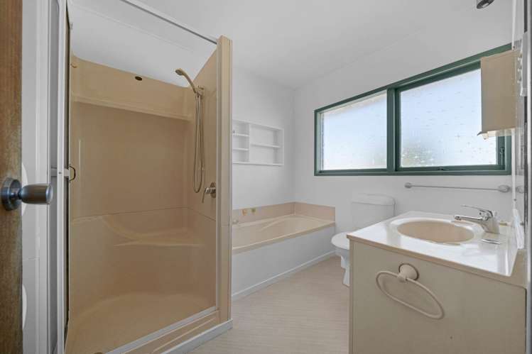 16 Harford Place Pakuranga Heights_15