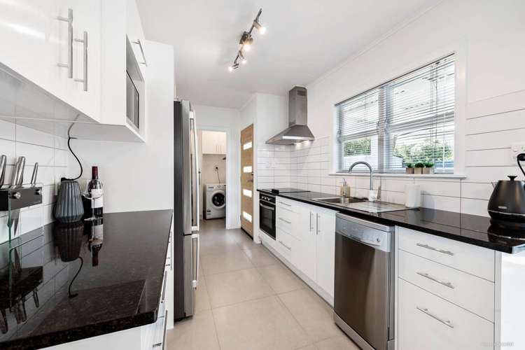 28 Brentford Place Manurewa_9