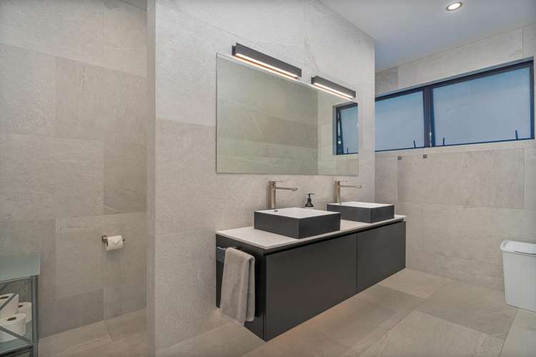 112 Ti Kouka Crescent Matarangi_21