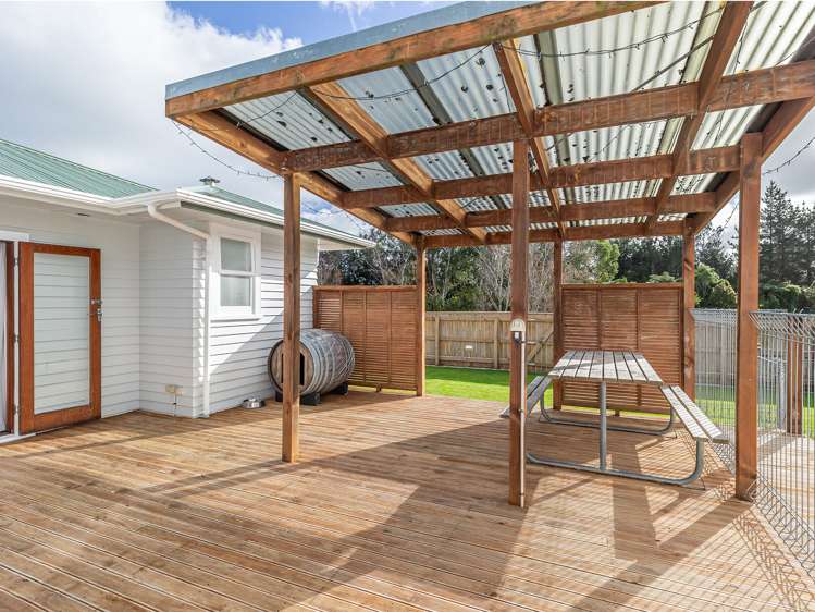 51 Roslyn Road Levin_4