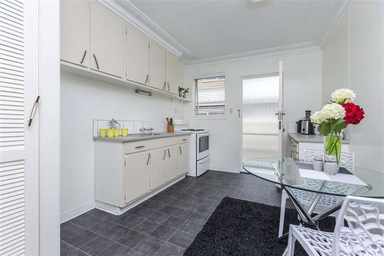 2/39 Shackleton Road Mount Eden_7
