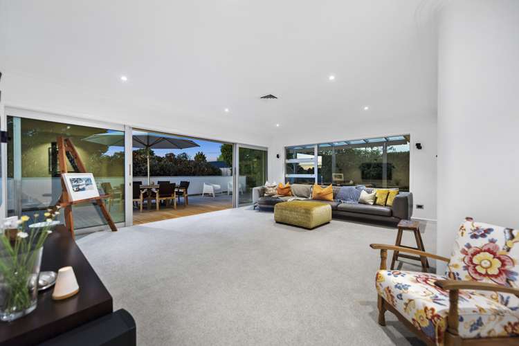 4 Kelly Place Chartwell_17