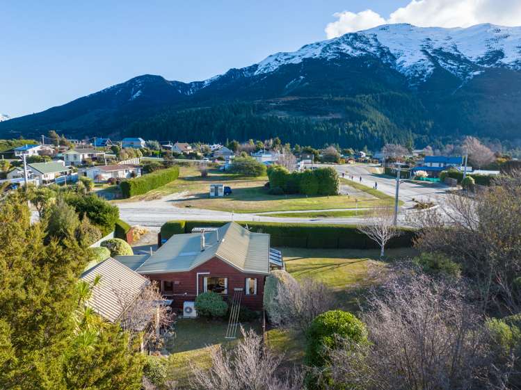 2 Bodkin Street Lake Hawea_25