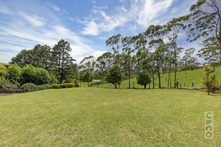 589 Inland Road Helensville_19