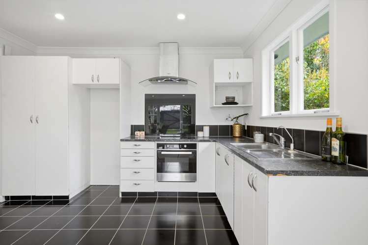 102 Taikata Road Te Atatu Peninsula_6
