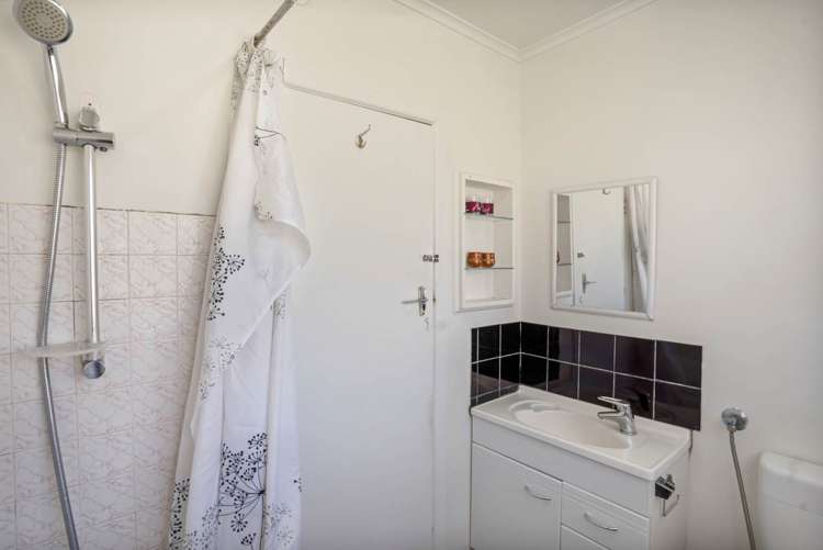 2/75 Taylor Street Blockhouse Bay_6