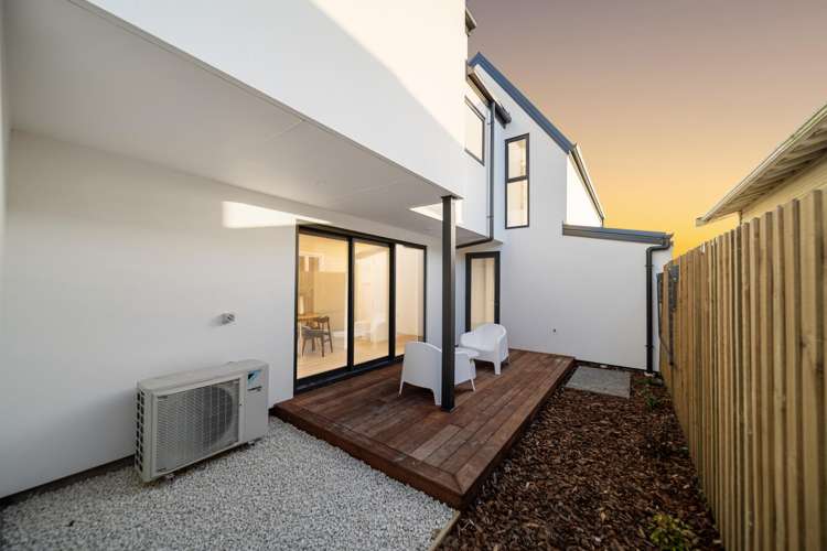 2/25 Allard Street St Albans_8