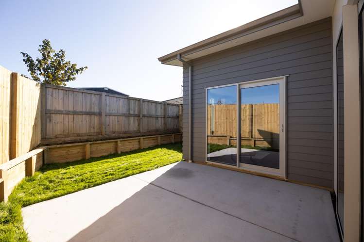 2/290 Dixon Road Fitzroy_11