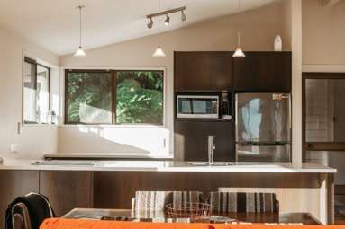15 Punga Grove_3